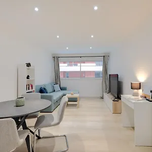 apt-newly-renovated-charming-downtown.fr-provencehotel.com/