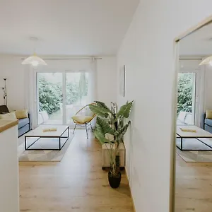 4 Couchages + Jardinet +parking Vannes